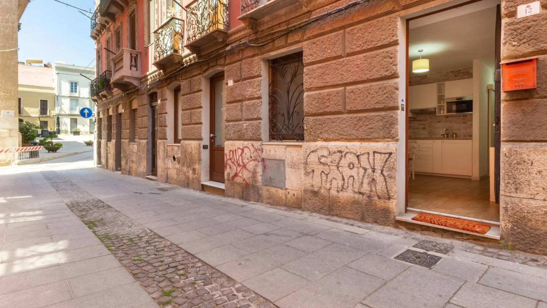 Villanova Apartment Cagliari Italien